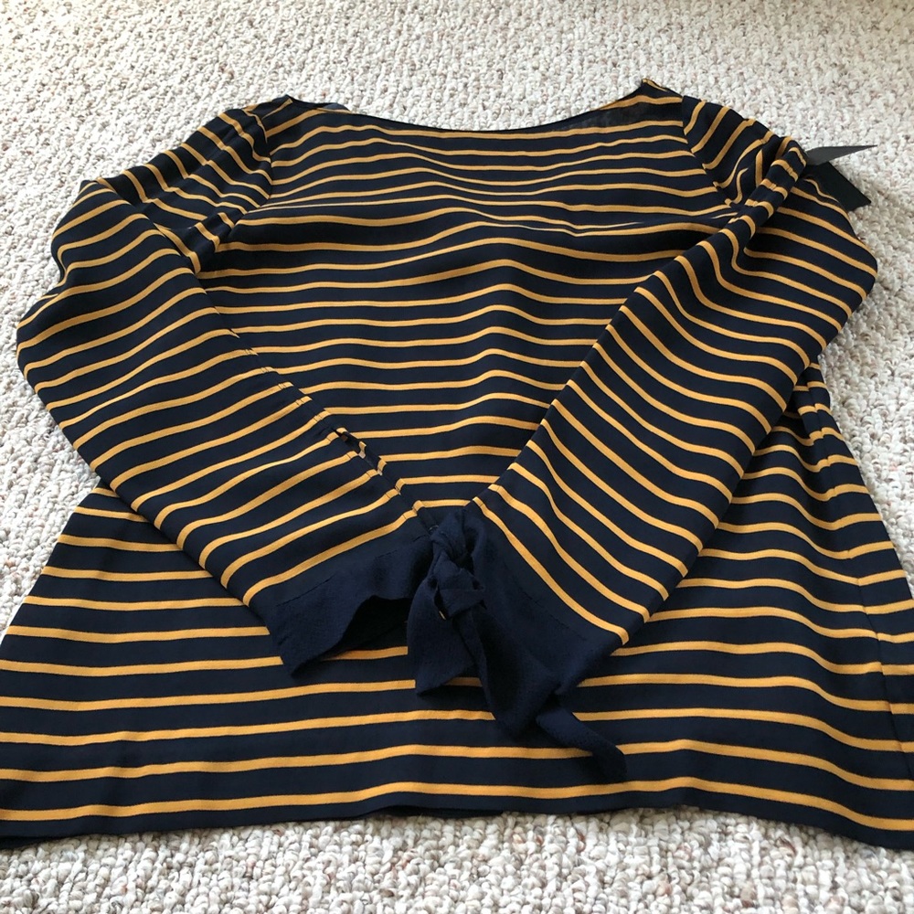 Women's blouse